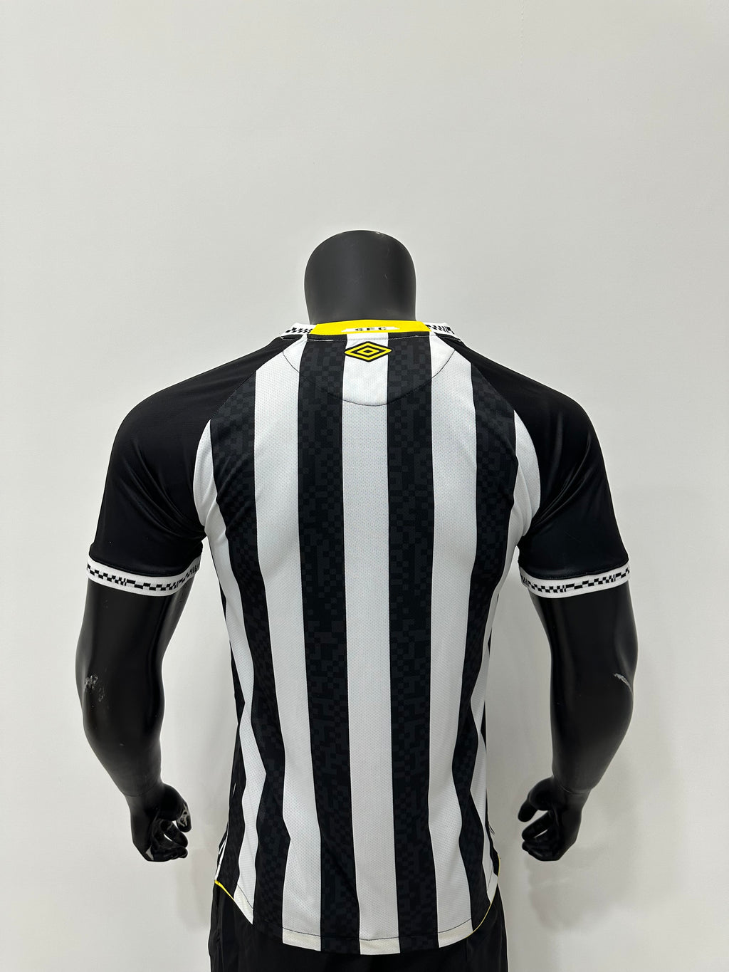 25/26 Santos Away Kit