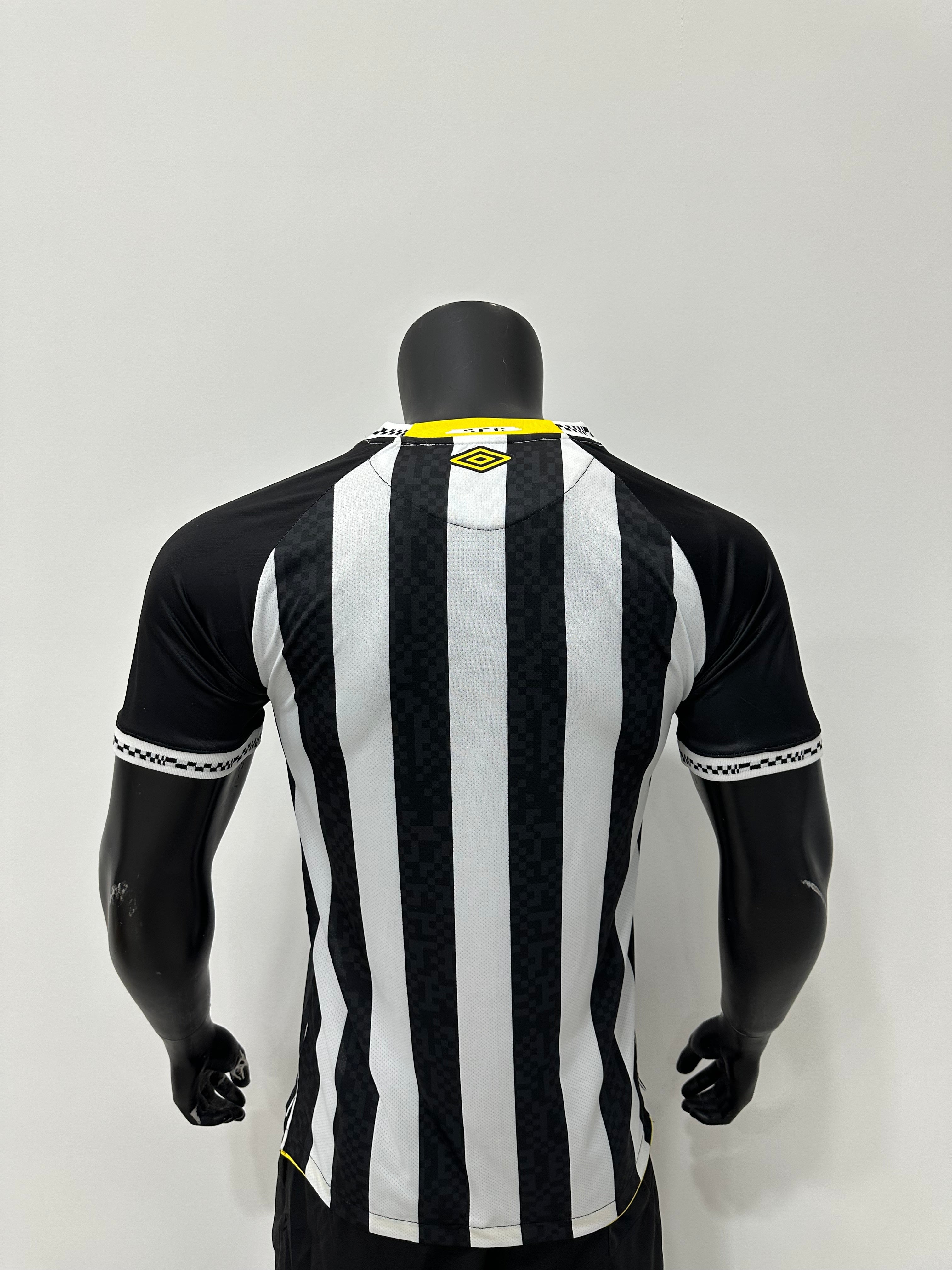 25/26 Santos Away Kit
