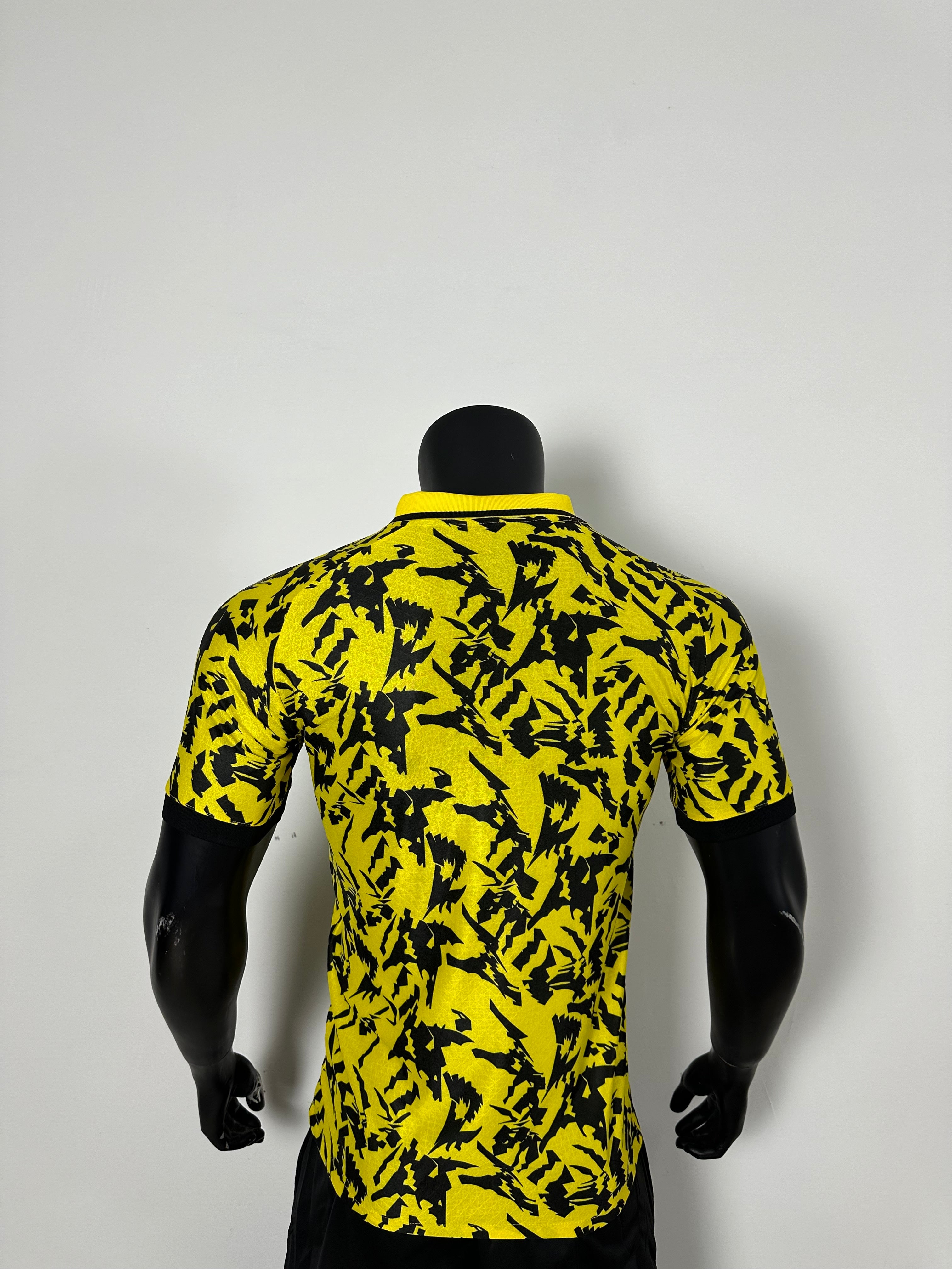 25/26 BVB Dortmund Kit - Special Edition
