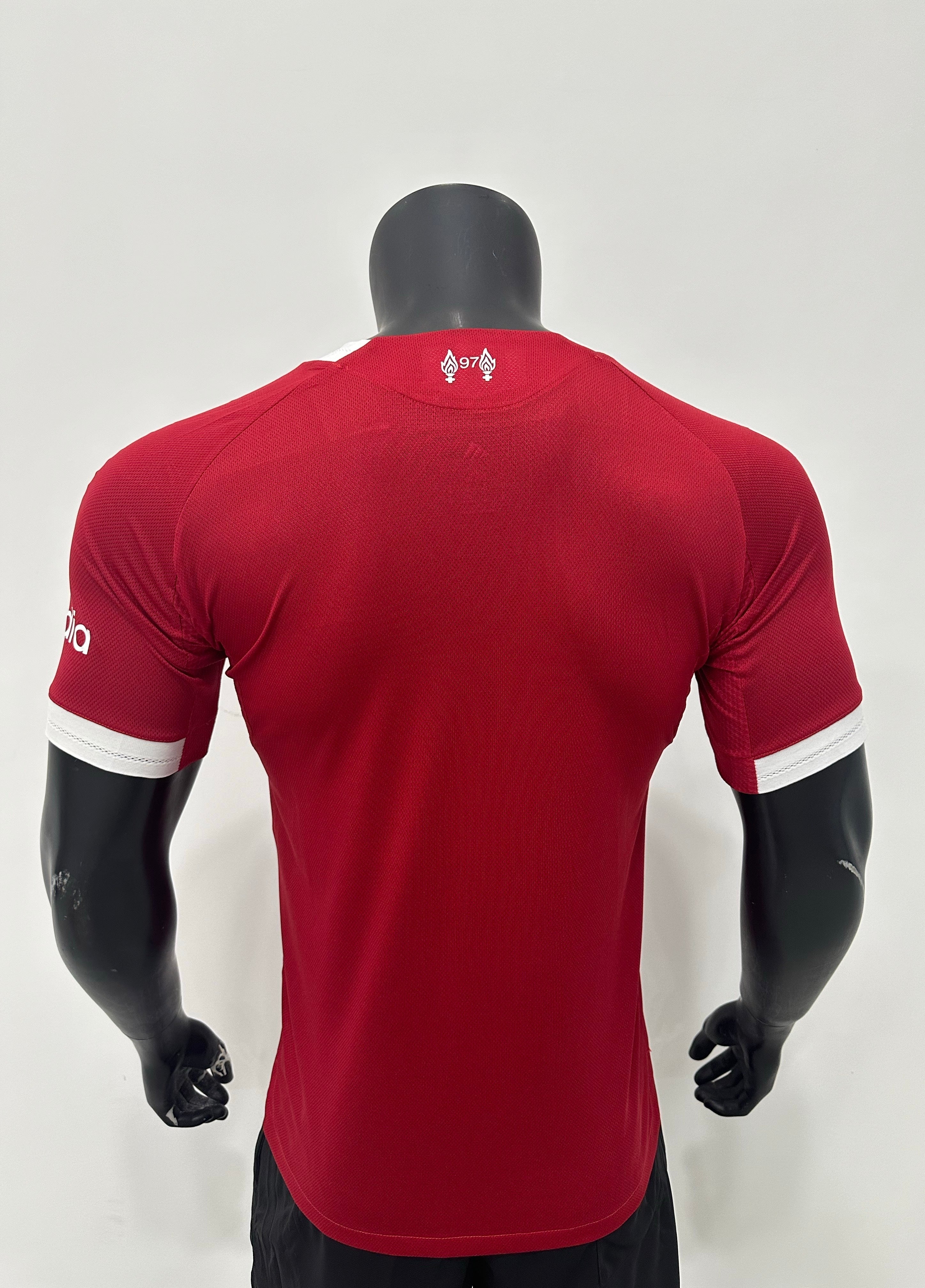 25/26 Liverpool Home Kit