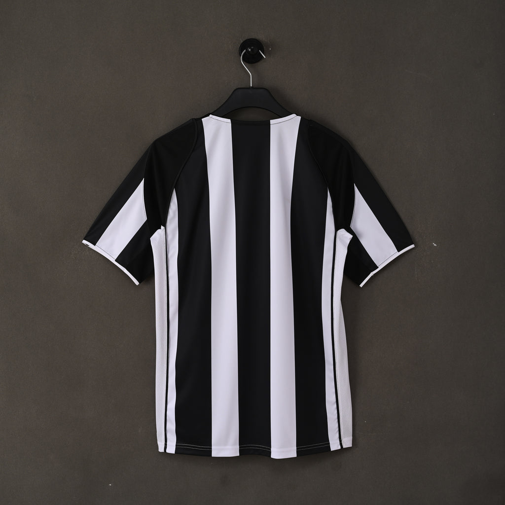 2004/05 Juventus Retro Home Kit