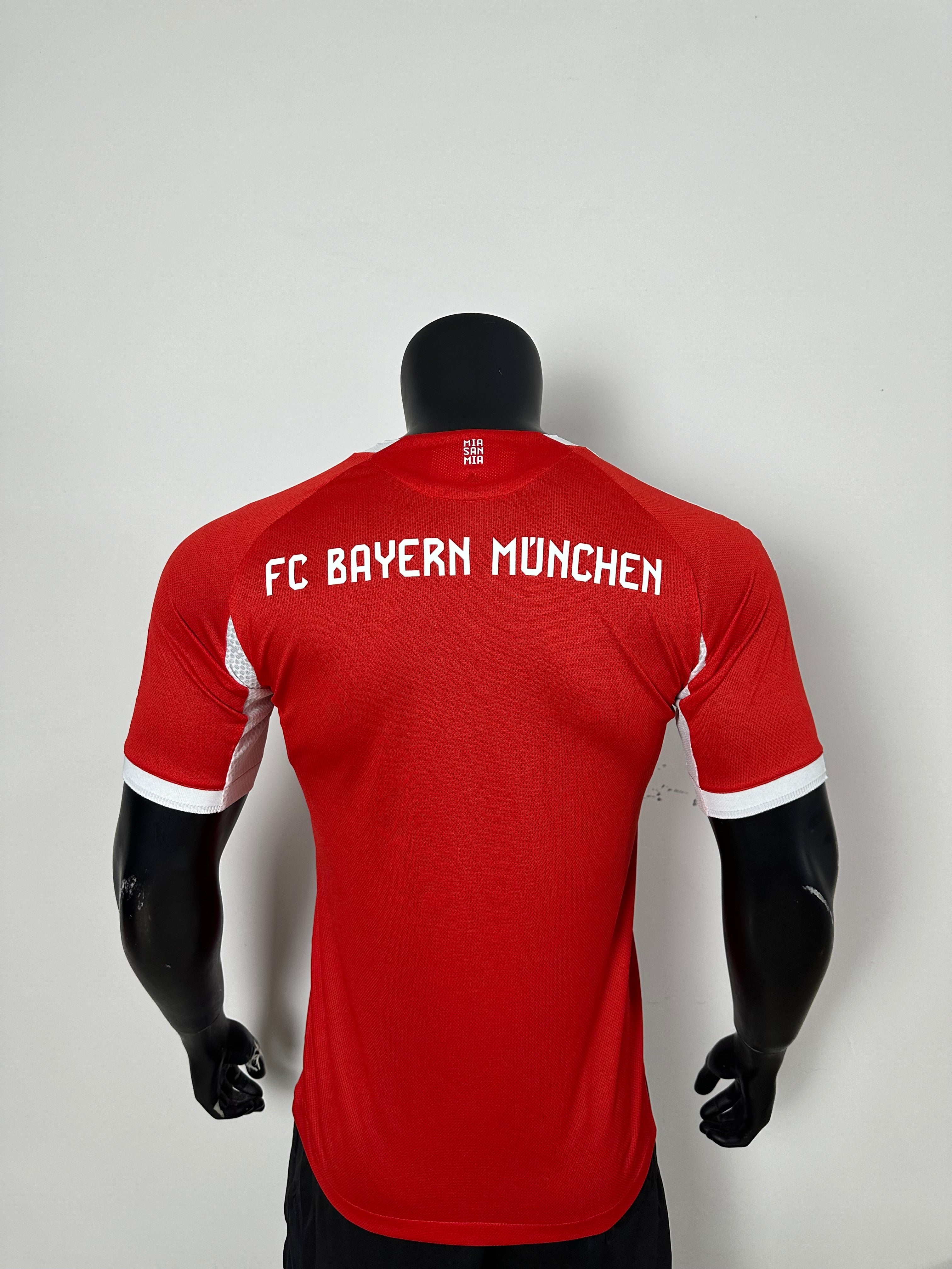 25/26 Bayern Munich Home Kit