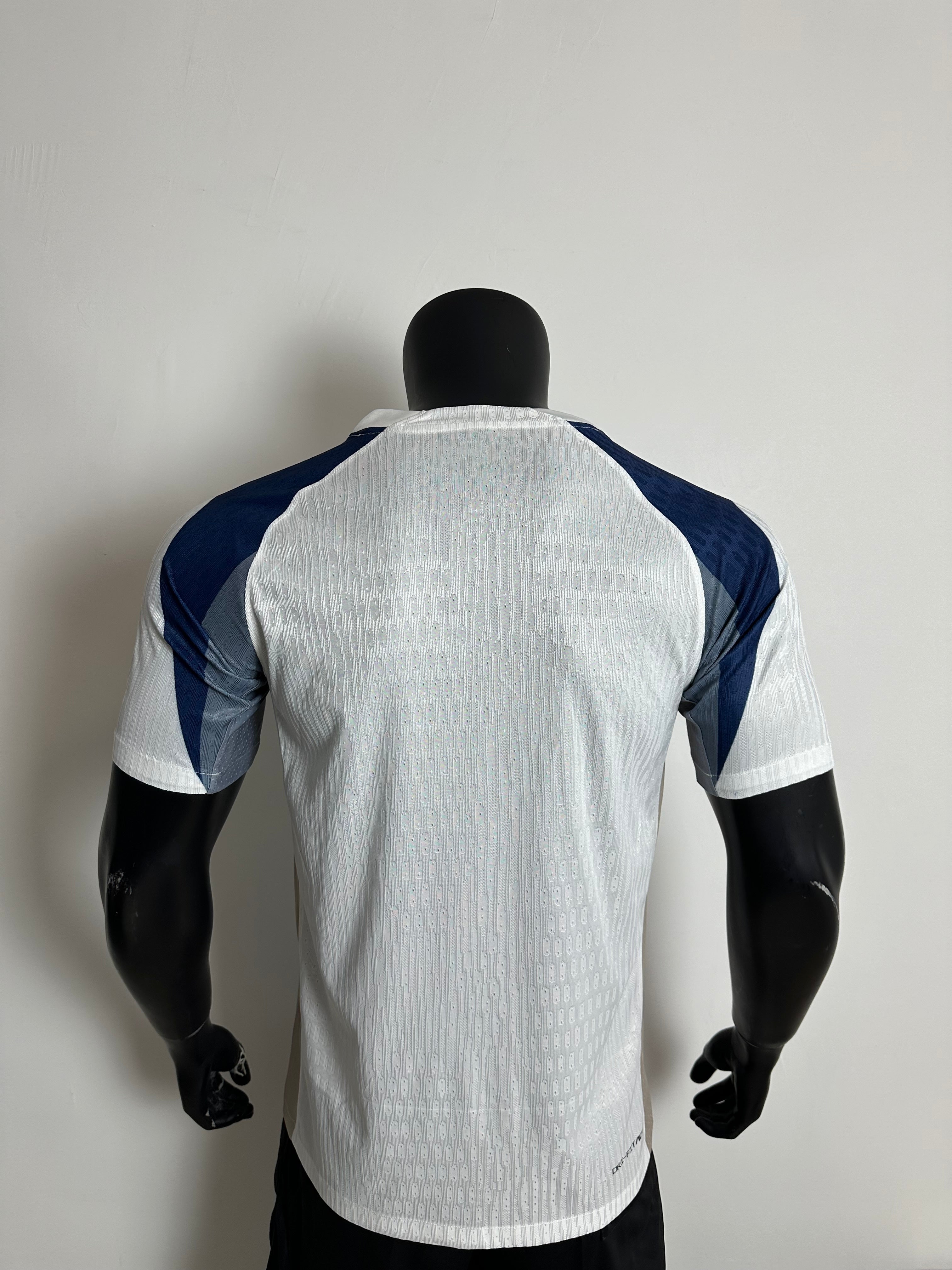 25/26 Tottenham Hotspur Home Kit