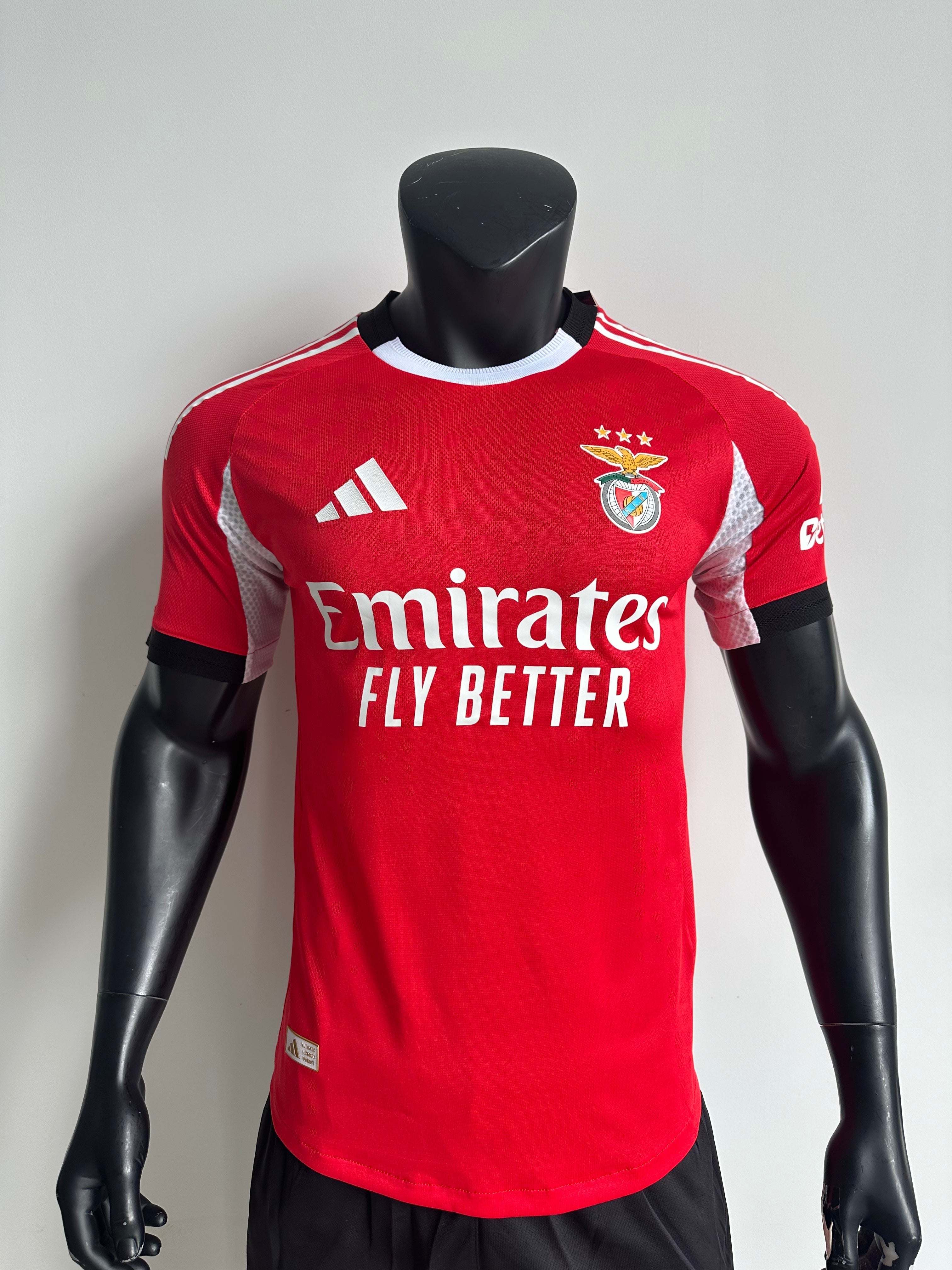 25/26 Benfica Home Kit